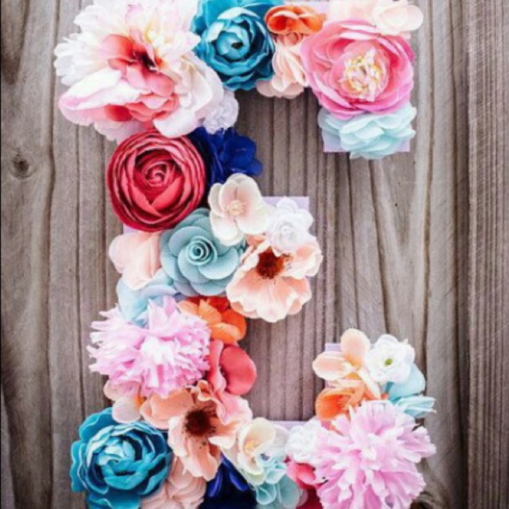 Meet your Posher, Esmeralda